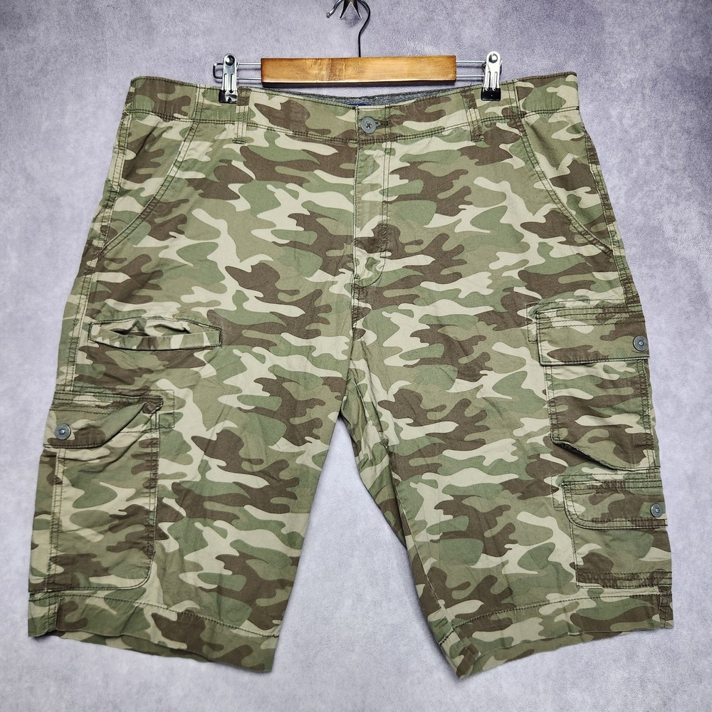 George Mens Camo Cargo Shorts Green Camouflage Size 42 Relaxed Fit